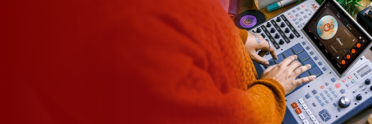 AKAI PROFESSIONAL & NATIVE INSTRUMENTS