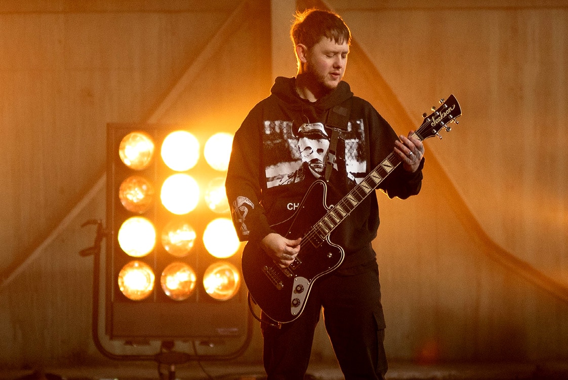 An evening with Lee Malia. Rsvp Below