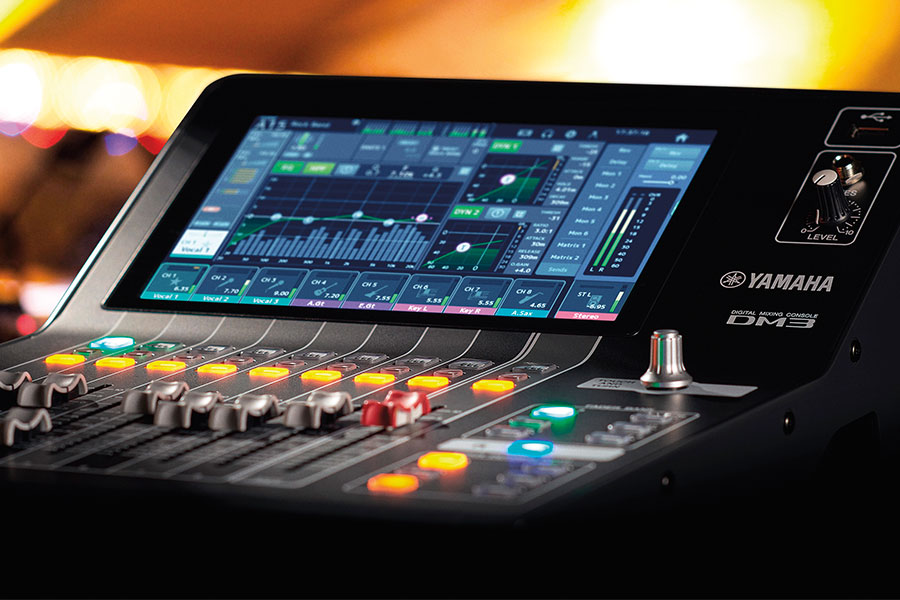 Yamaha digital mixer