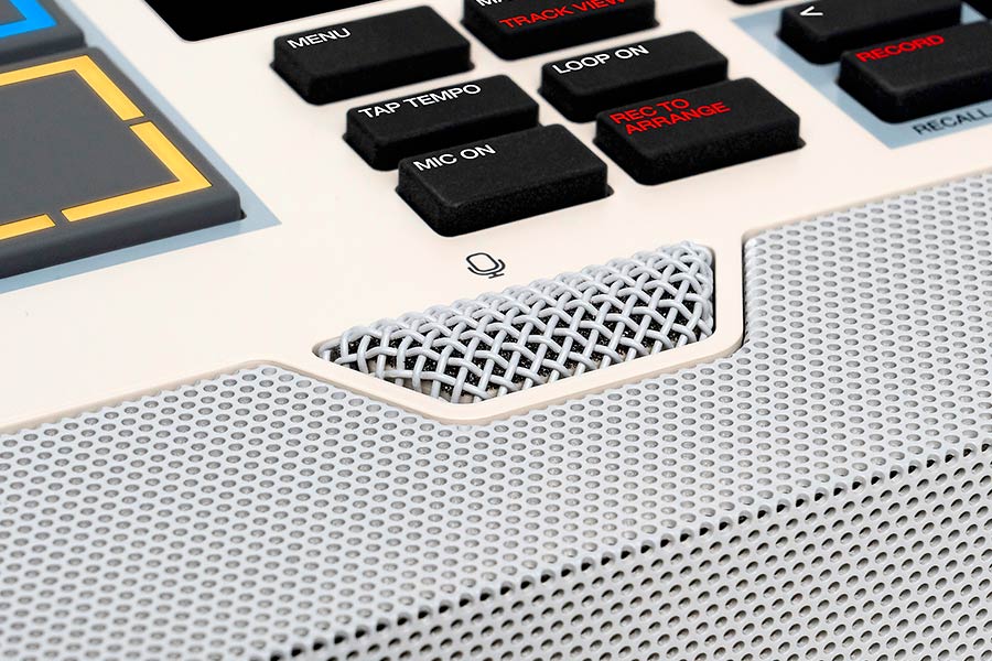 Akai Professional MPC Live III Retro Edition detail.